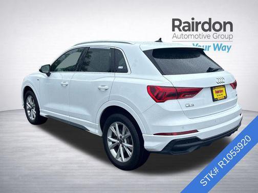 Arkona White 2024 Audi Q3 Premium 45 TFSI S line quattro Tiptronic