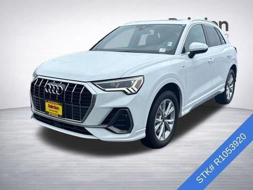 Arkona White 2024 Audi Q3 Premium 45 TFSI S line quattro Tiptronic