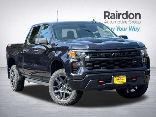 Dark Ash Metallic 2023 Chevrolet Silverado 1500 Custom Trail Boss