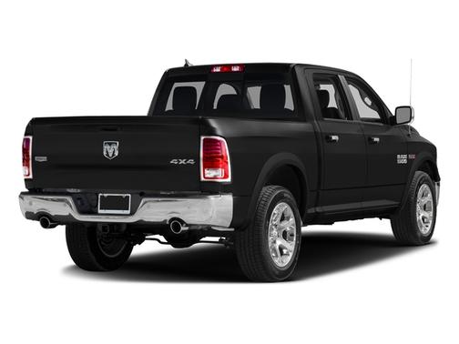 Brilliant Black Crystal Pearlcoat 2016 RAM 1500 Laramie