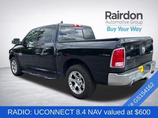 Brilliant Black Crystal Pearlcoat 2016 RAM 1500 Laramie