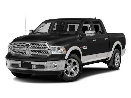 Brilliant Black Crystal Pearlcoat 2016 RAM 1500 Laramie