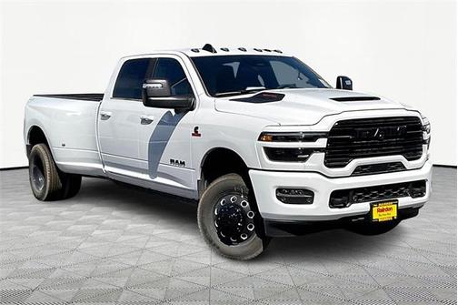 2025 RAM 3500 Laramie Crew Cab 4x4 8' Box