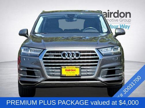 Samurai Gray Metallic 2018 Audi Q7 3.0T Premium Plus