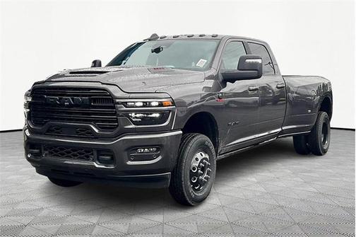 2025 RAM 3500 Laramie Crew Cab 4x4 8' Box