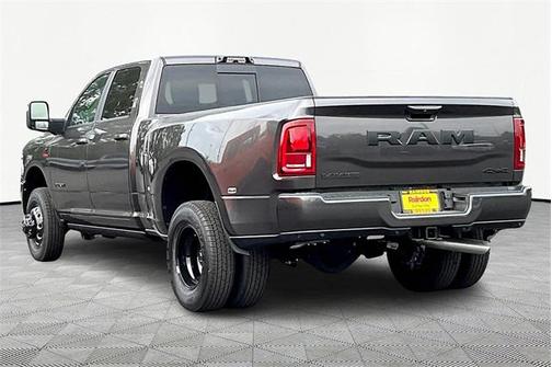 2025 RAM 3500 Laramie Crew Cab 4x4 8' Box