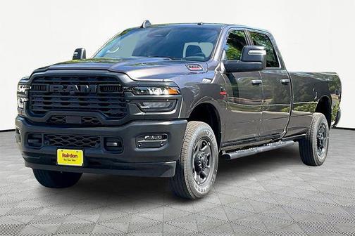 2025 RAM 3500 Tradesman Crew Cab 4x4 8' Box