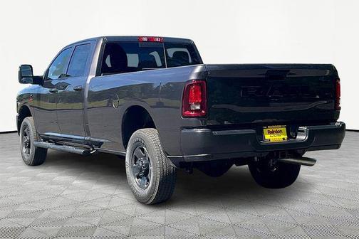 2025 RAM 3500 Tradesman Crew Cab 4x4 8' Box