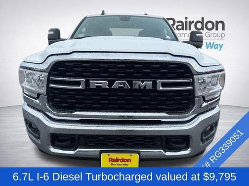 Bright White Clearcoat 2024 RAM 3500 Big Horn Crew Cab 4x4 8' Box