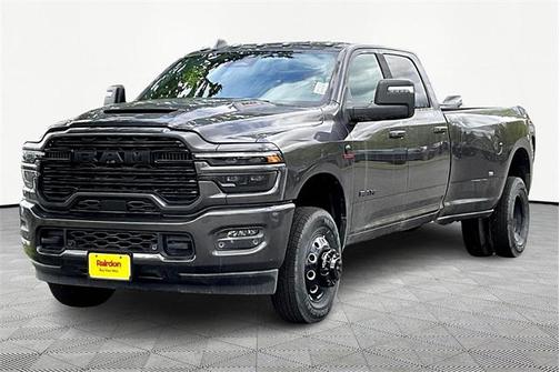 2025 RAM 3500 Laramie Crew Cab 4x4 8' Box
