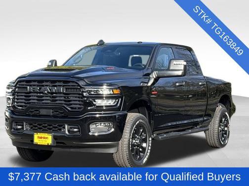 Diamond Black Crystal Pearlcoat 2026 RAM 2500 Black Express Crew Cab 4x4 6'4' Box