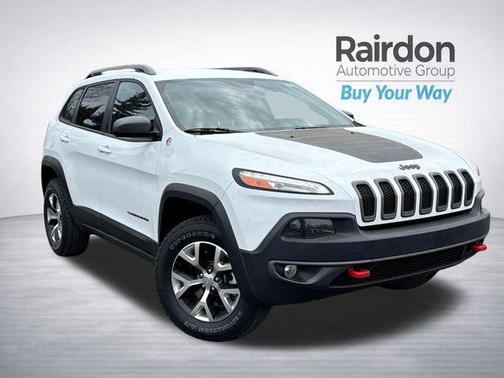Bright White Clearcoat 2016 Jeep Cherokee Trailhawk
