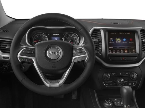 Bright White Clearcoat 2016 Jeep Cherokee Trailhawk