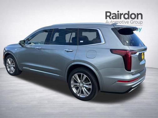 Argent Silver Metallic 2023 Cadillac XT6 Premium Luxury AWD