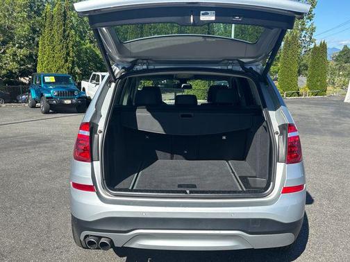 Glacier Silver Metallic 2017 BMW X3 xDrive28i