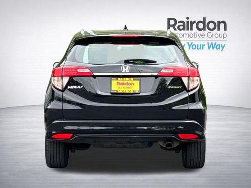 Crystal Black Pearl 2019 Honda HR-V Sport