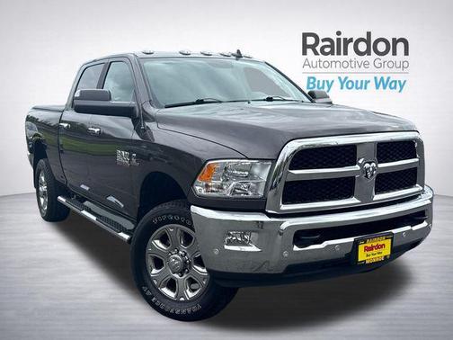 Granite Crystal Metallic Clearcoat 2018 RAM 3500 SLT Crew Cab 4x4 6'4' Box