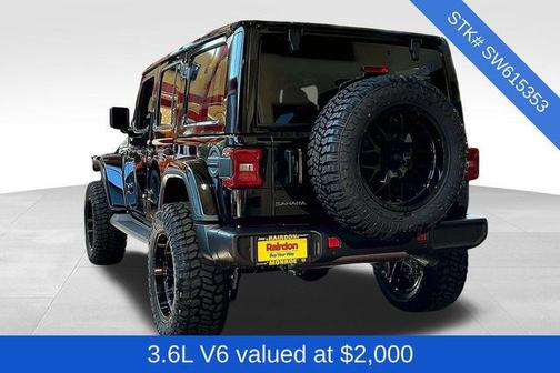 2025 Jeep Wrangler 4-Door Sahara 4x4