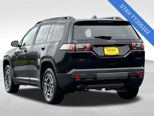 2026 Jeep Cherokee Laredo 4x4