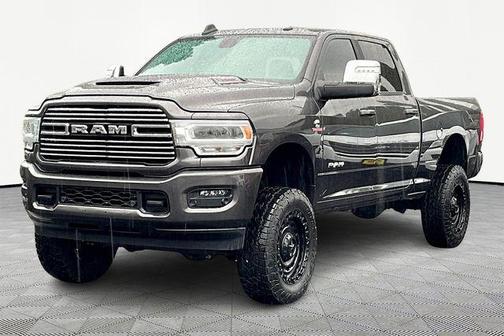 2024 RAM 3500 Laramie Crew Cab 4x4 6'4' Box