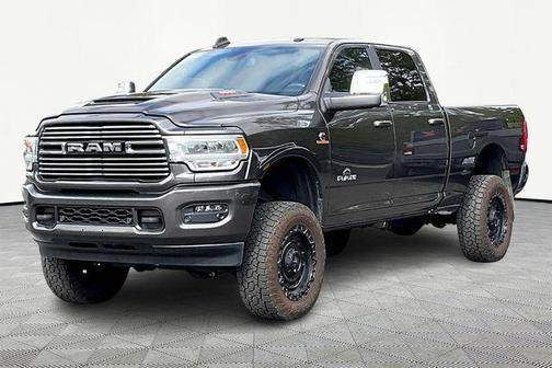 2024 RAM 3500 Laramie Crew Cab 4x4 6'4' Box
