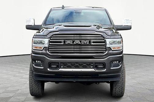 2024 RAM 3500 Laramie Crew Cab 4x4 6'4' Box