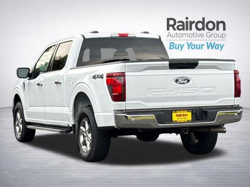Oxford White 2025 Ford F-150 XLT