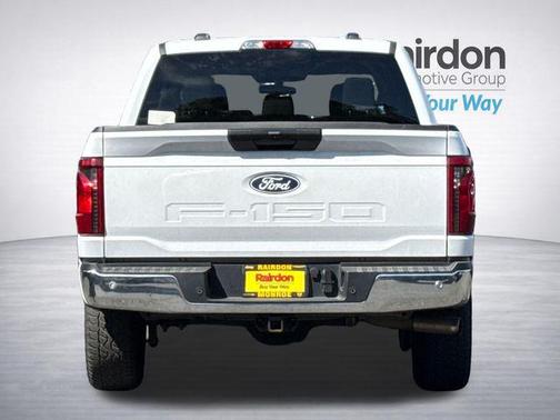 Oxford White 2025 Ford F-150 XLT
