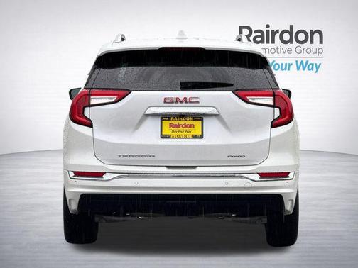 2023 GMC Terrain Denali
