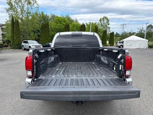 Silver Sky Metallic 2018 Toyota Tacoma TRD Off Road