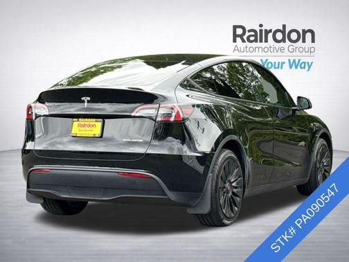 Solid Black 2023 Tesla Model Y Long Range Dual Motor All-Wheel Drive
