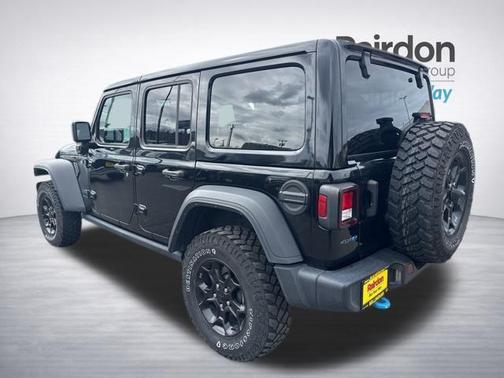 Black Clearcoat 2023 Jeep Wrangler 4xe Willys