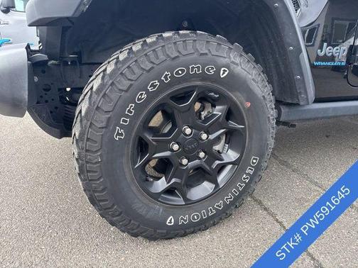Black Clearcoat 2023 Jeep Wrangler 4xe Willys