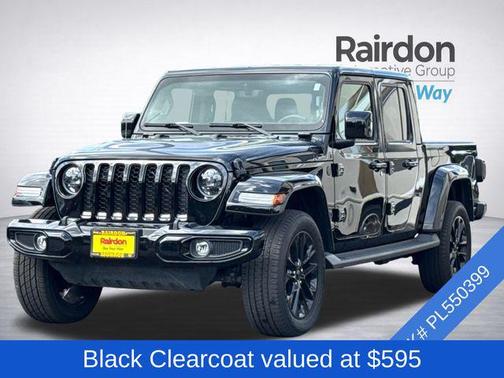 Black Clearcoat 2023 Jeep Gladiator Overland