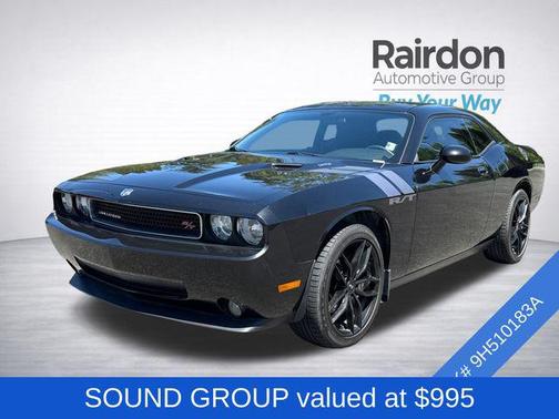 Brilliant Black Crystal Pearlcoat 2009 Dodge Challenger R/T