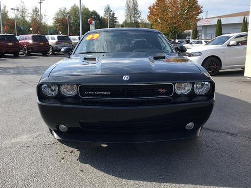 Brilliant Black Crystal Pearlcoat 2009 Dodge Challenger R/T