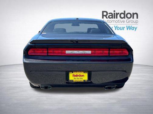 Brilliant Black Crystal Pearlcoat 2009 Dodge Challenger R/T