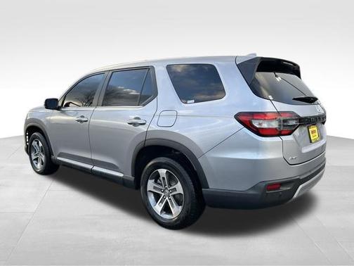 2023 Honda Pilot AWD EX-L 7 Passenger