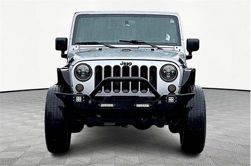 2013 Jeep Wrangler Sahara