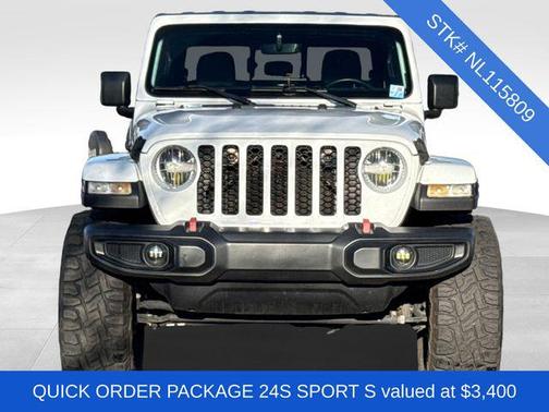 2022 Jeep Gladiator Sport S