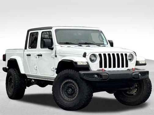 2022 Jeep Gladiator Sport S