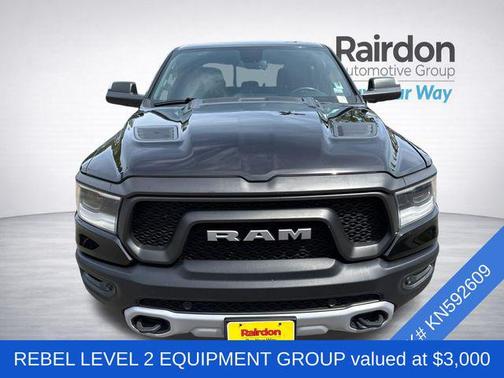 Diamond Black Crystal Pearlcoat 2019 RAM 1500 Rebel