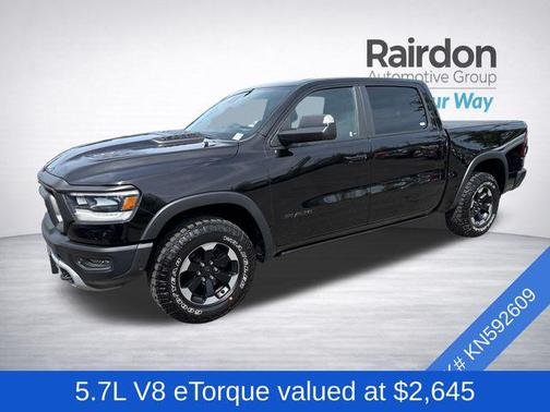 Diamond Black Crystal Pearlcoat 2019 RAM 1500 Rebel