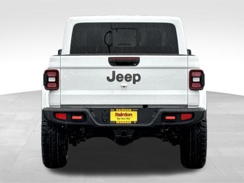 2026 Jeep Gladiator Mojave 4x4