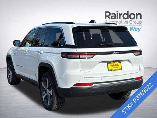 Bright White Clearcoat 2023 Jeep Grand Cherokee 4xe Base