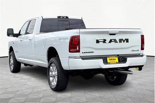 2025 RAM 2500 Laramie Crew Cab 4x4 8' Box