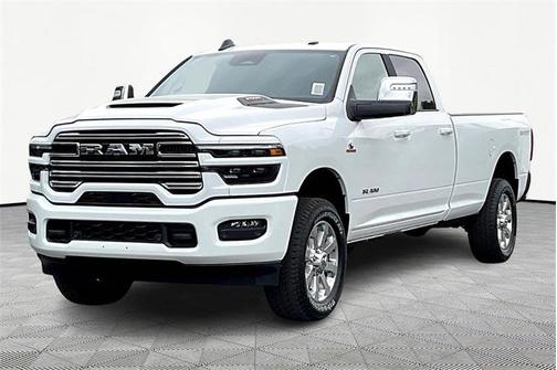 2025 RAM 2500 Laramie Crew Cab 4x4 8' Box