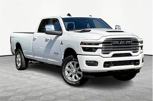 2025 RAM 2500 Laramie Crew Cab 4x4 8' Box