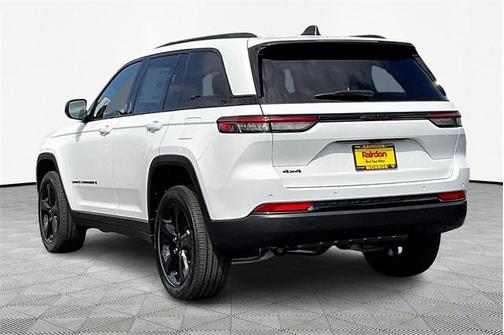 2025 Jeep Grand Cherokee Altitude