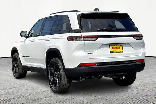 2025 Jeep Grand Cherokee Altitude